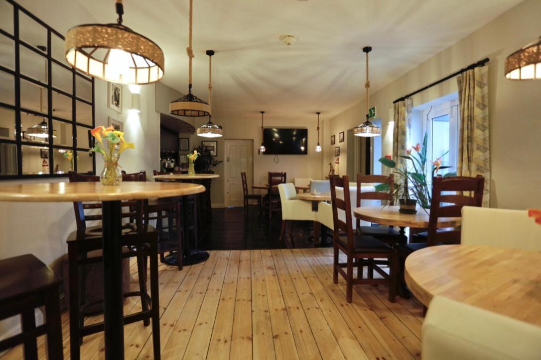The Dolphin Hotel Ексмут Екстер'єр фото